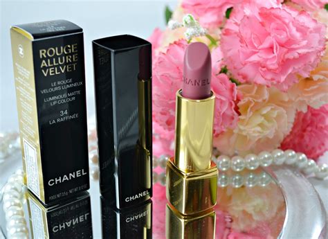 chanel la raffinee lipstick review|how long does Chanel lipstick last.